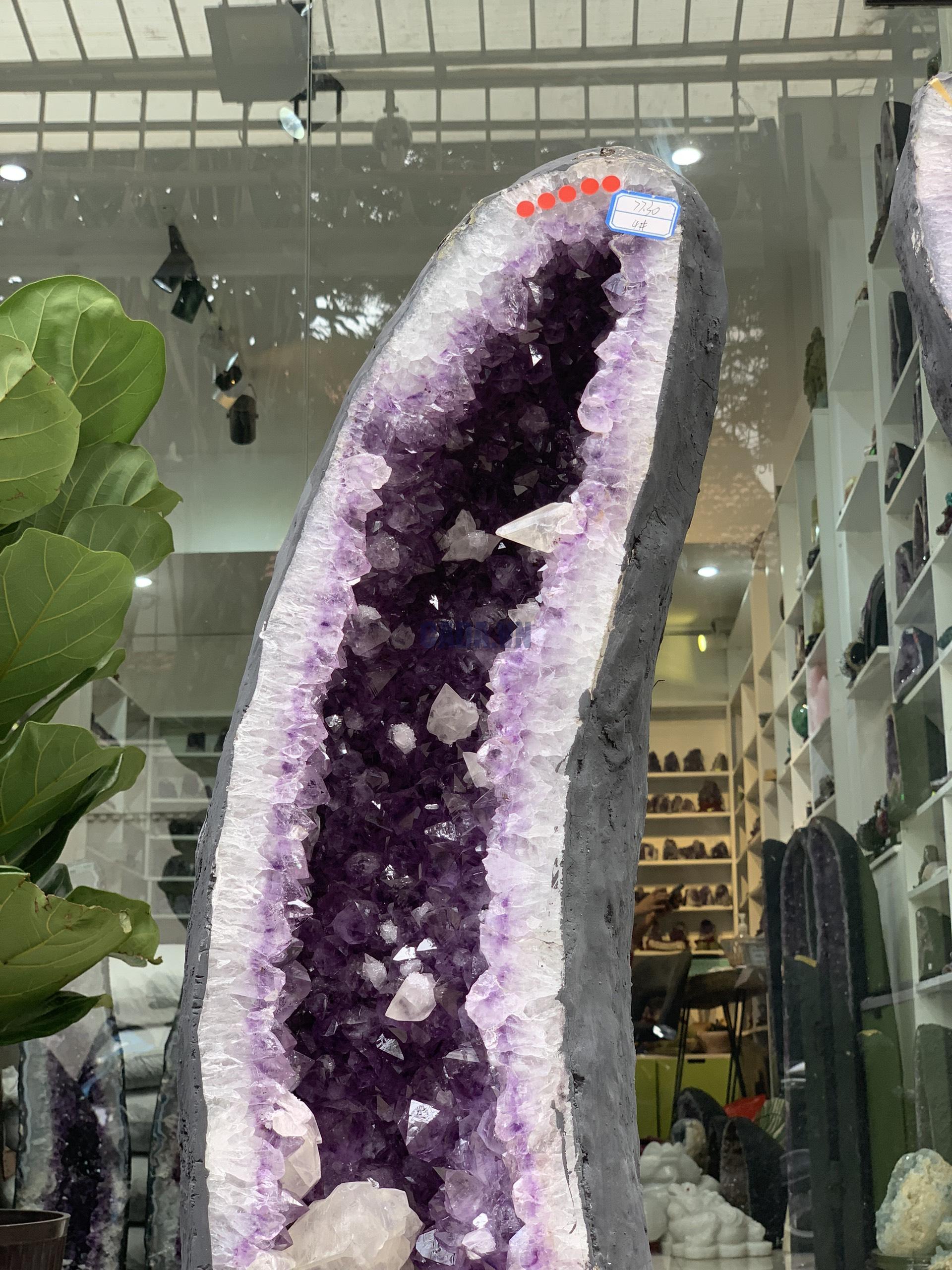 Hốc Thạch Anh Tím – Amethyst Geode (T133), KT: 96x25x8,5CM, KL: 77,3KG