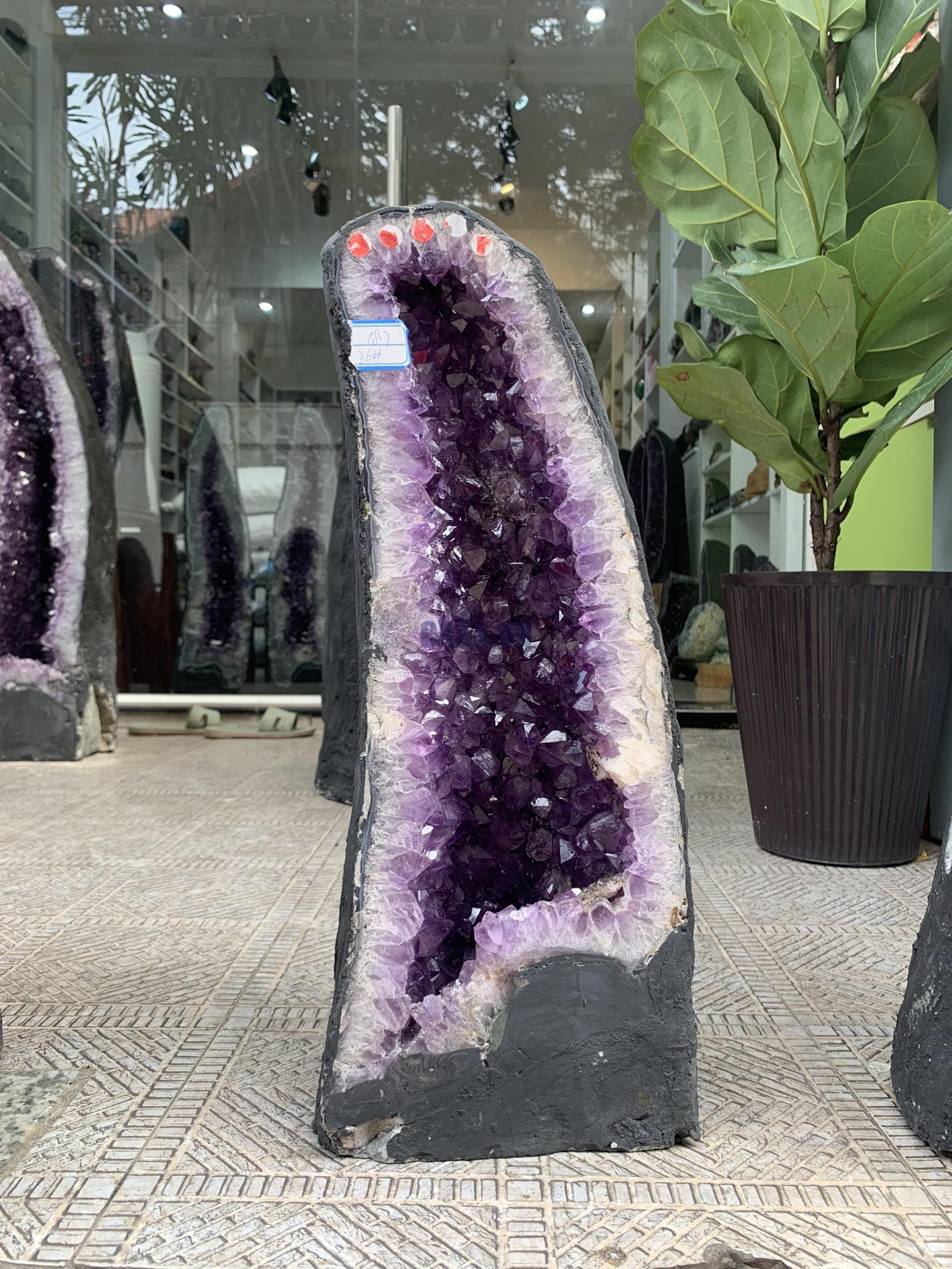 Hốc Thạch Anh Tím – Amethyst Geode (T131), KT: 51x20x6CM, KL: 18,7KG