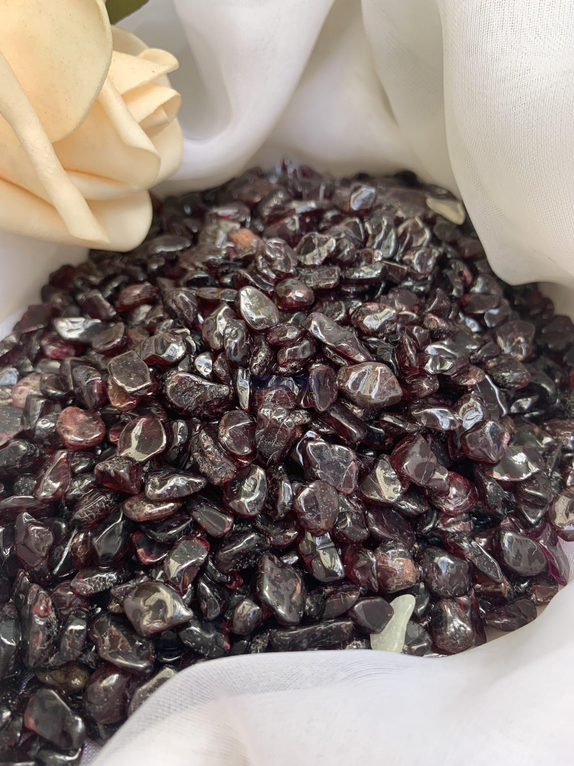 ĐÁ VỤN GARNET | ĐÁ VỤN PHONG THỦY