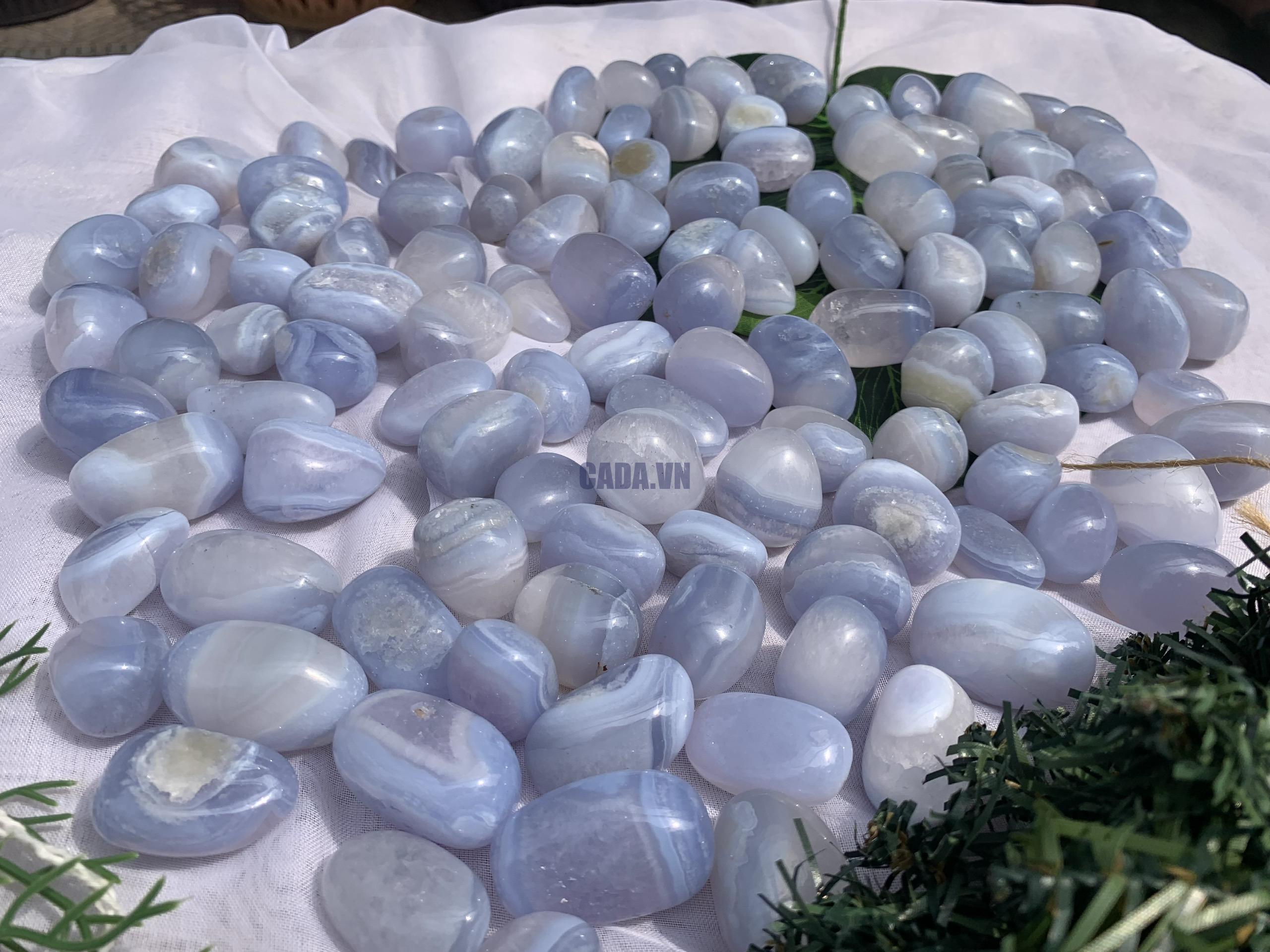 Ý Nghĩa Phong Thủy Đá Blue Lace Agate - Cada.Vn