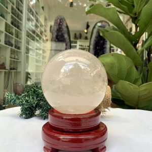 QUẢ CẦU PHONG THỦY THẠCH ANH TRẮNG ĐK: 10,8CM KL: 1,915KG MS: BTR52