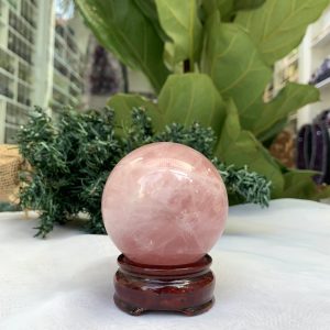 Bi cầu Thạch Anh Hồng – Rose Quartz Sphere (BH102), ĐK: 6,6 CM, KL: 0,405 KG