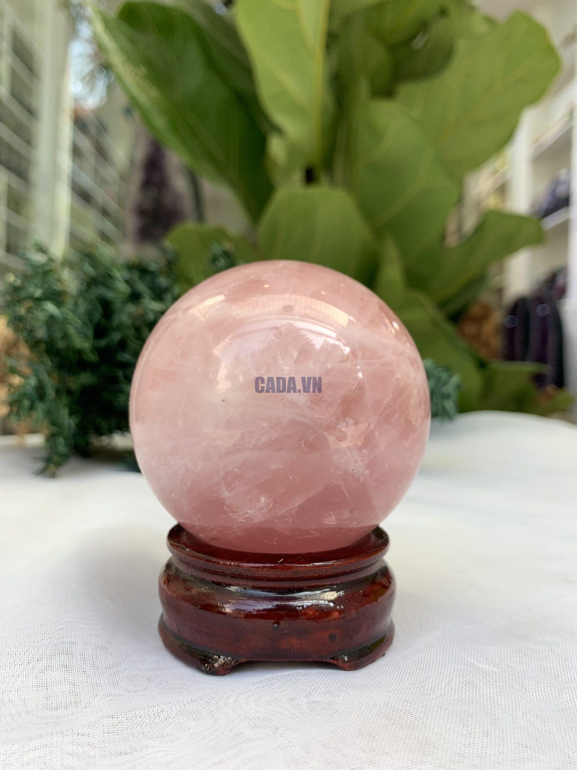 Bi cầu Thạch Anh Hồng – Rose Quartz Sphere (BH102), ĐK: 6,6 CM, KL: 0,405 KG