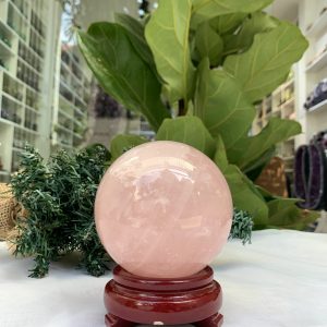 Bi cầu Thạch Anh Hồng – Rose Quartz Sphere (BH99), ĐK: 8,9 CM, KL: 1,015 KG