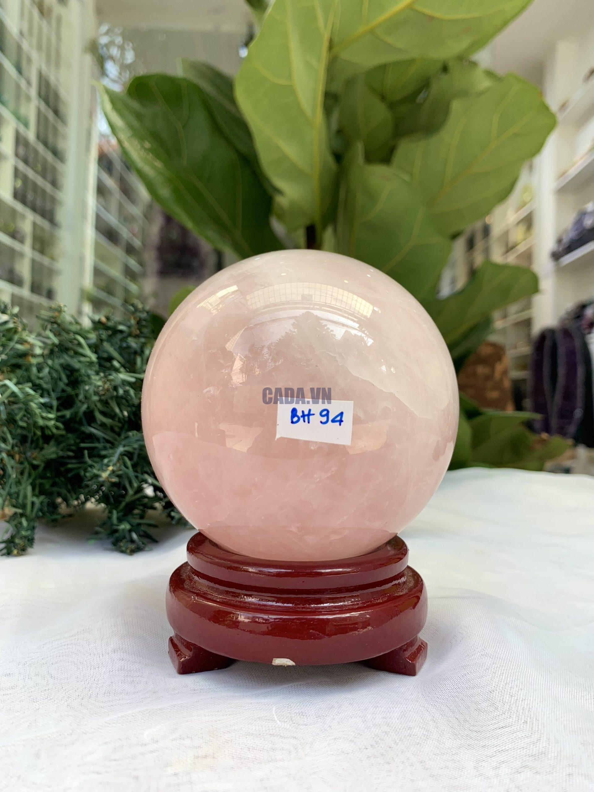 Bi cầu Thạch Anh Hồng – Rose Quartz Sphere (BH94), ĐK: 9,0CM, KL: 1,070KG 