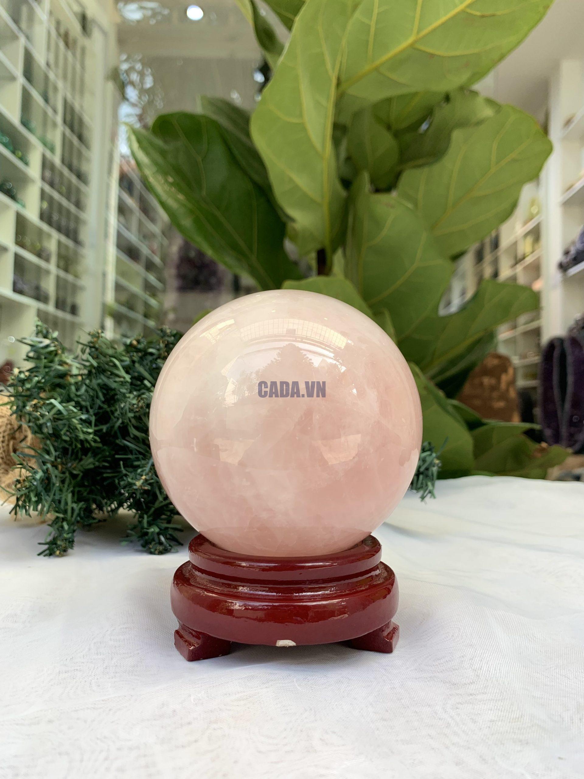 Bi cầu Thạch Anh Hồng – Rose Quartz Sphere (BH94), ĐK: 9,0CM, KL: 1,070KG 