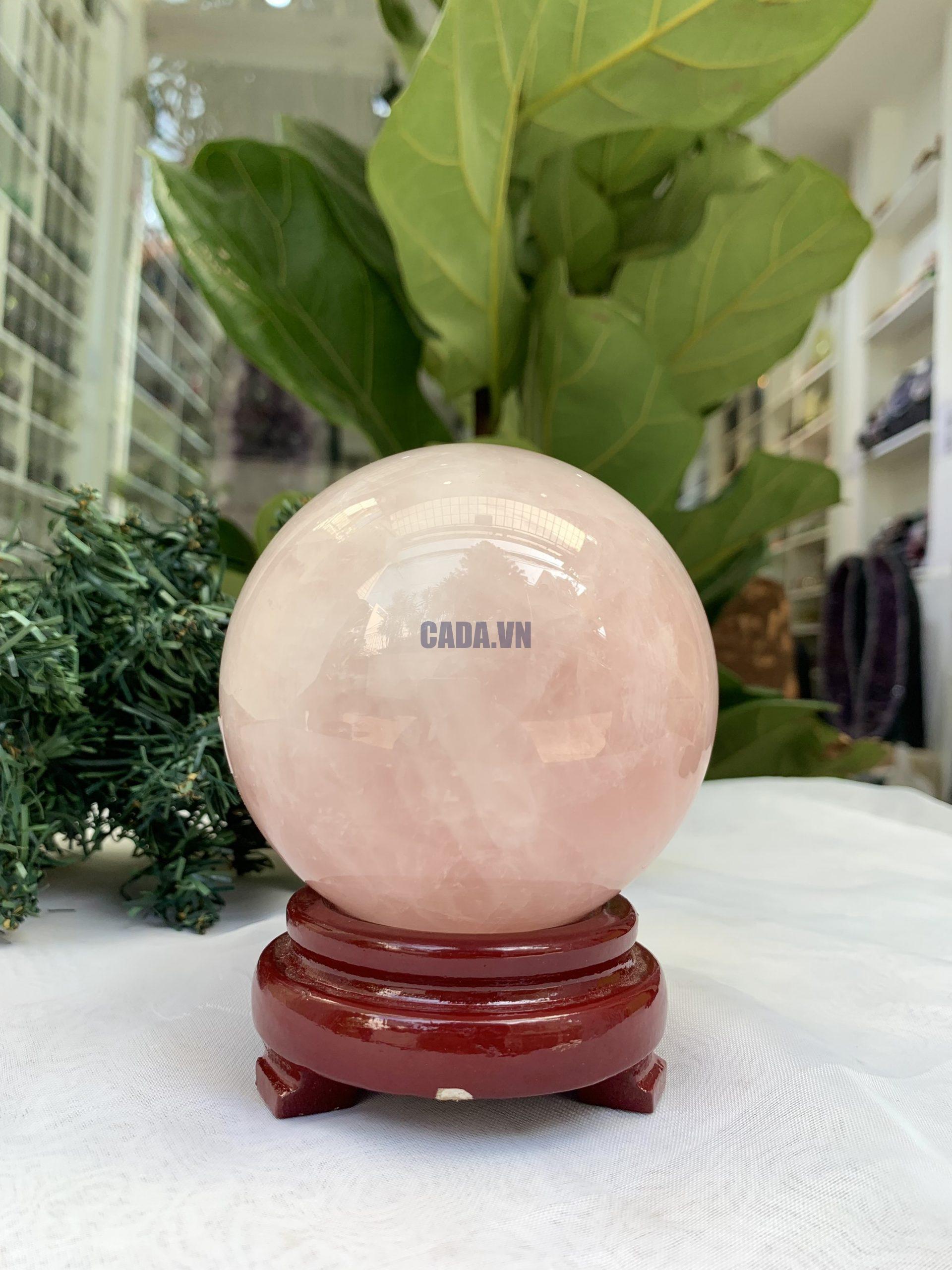 Bi cầu Thạch Anh Hồng – Rose Quartz Sphere (BH94), ĐK: 9,0CM, KL: 1,070KG 