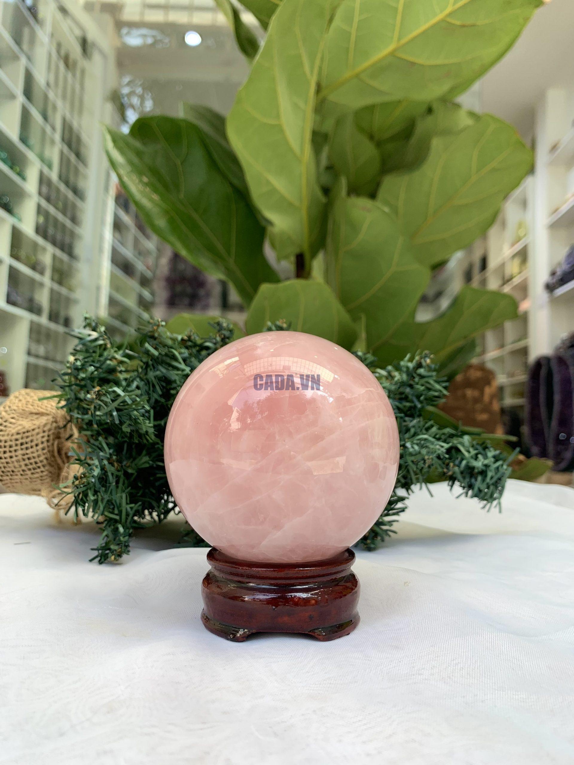Bi cầu Thạch Anh Hồng – Rose Quartz Sphere (BH98), ĐK: 7,9 CM, KL: 0,700 KG