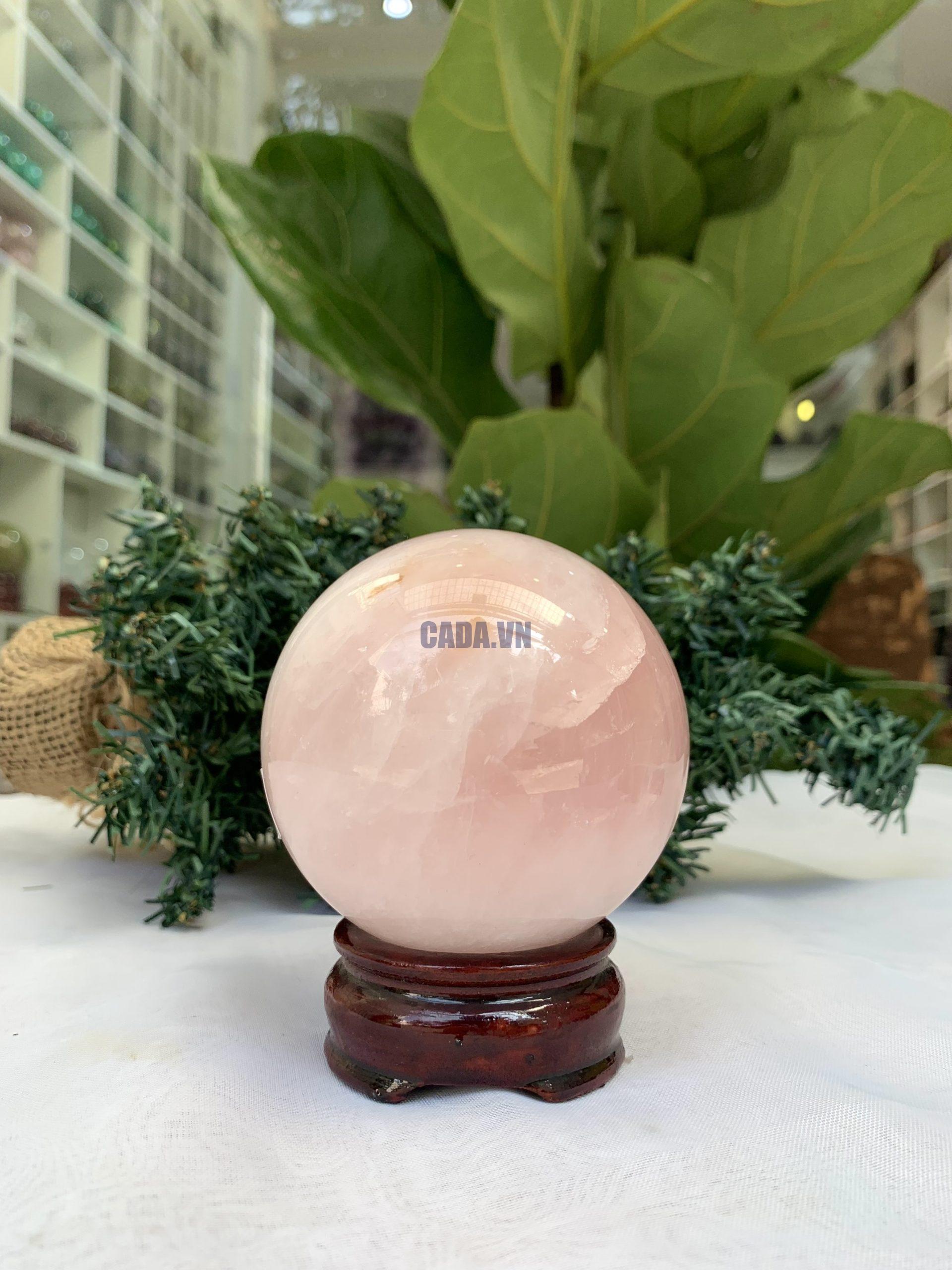 Bi cầu Thạch Anh Hồng – Rose Quartz Sphere (BH96), ĐK: 7,5 CM, KL: 0,600 KG