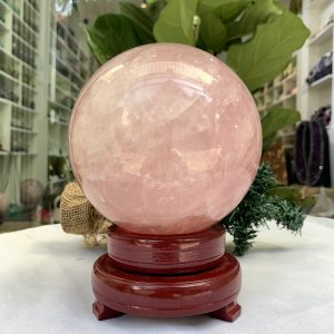 Bi cầu Thạch Anh Hồng – Rose Quartz Sphere (BH106), ĐK: 13,1 CM, KL: 3,885 KG
