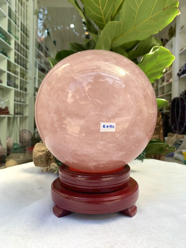 Bi cầu Thạch Anh Hồng – Rose Quartz Sphere (BH108), ĐK: 12,7 CM, KL: 3,640 KG