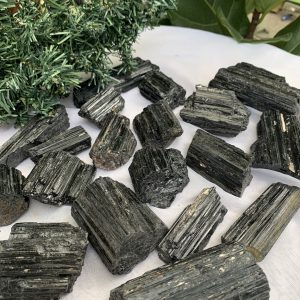 Đá thô tinh thể tourmaline |Black Tourmaline Raw| Đá sưu tầm, đá thiền định, tarot, thanh tẩy| CADA DECOR