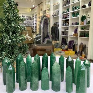 Trụ thạch anh dâu tây xanh | Green Strawberry Quartz Point | Đá thanh tẩy , tarot | CADA DECOR