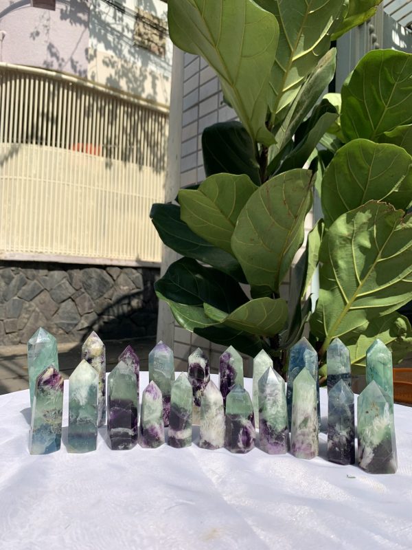 Trụ đá Snowflake Fluorite- Snowflake Fluorite Point | Đá thanh tẩy , tarot