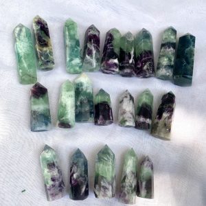 Trụ đá Snowflake Fluorite- Snowflake Fluorite Point | Đá thanh tẩy , tarot
