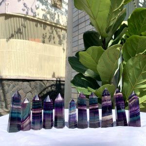 Trụ đá Rainbow Fluorite- Rainbow Fluorite Point | Đá thanh tẩy , tarot | CADA DECOR