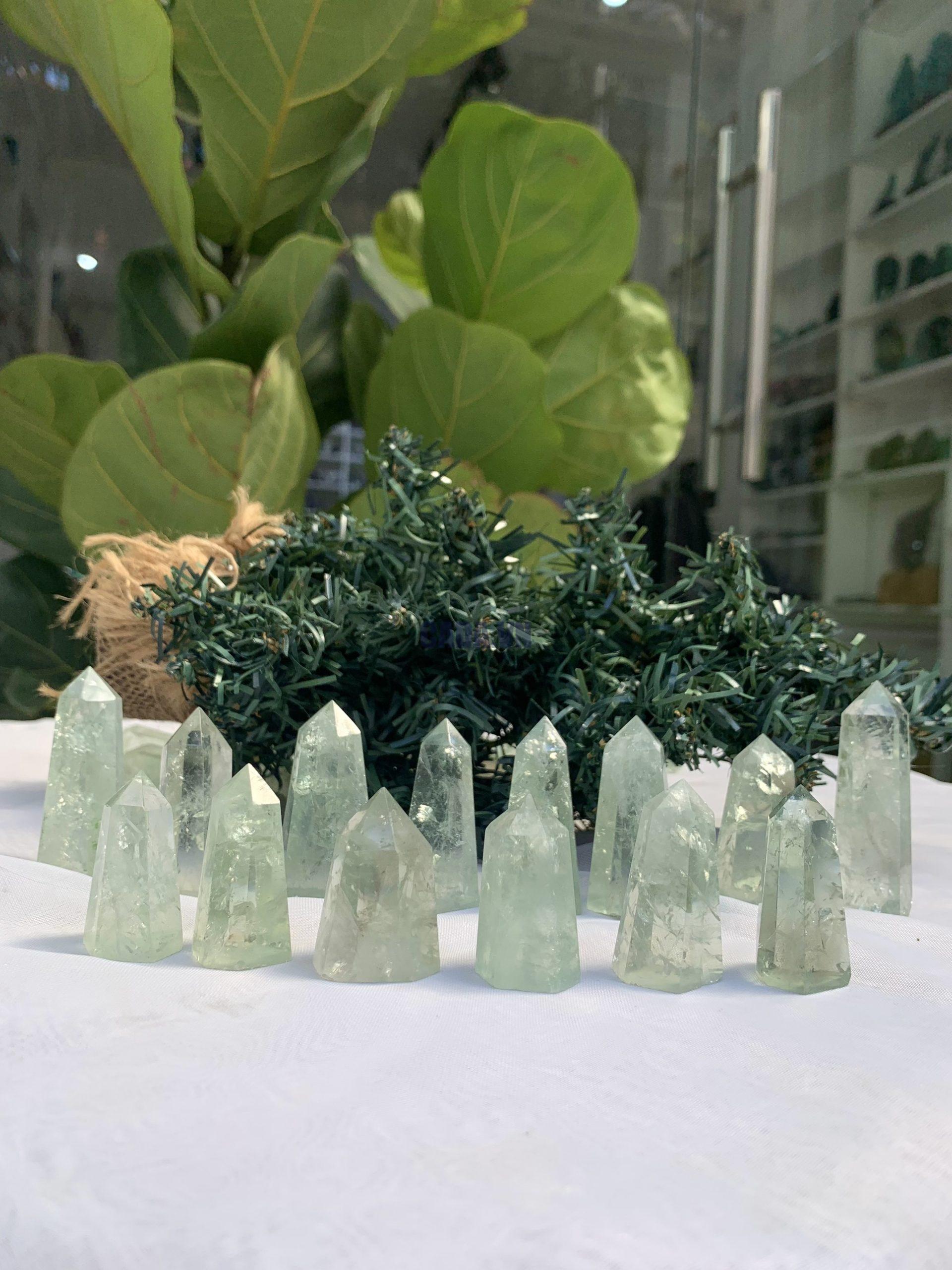 Green quartz - Prasiolite Point | Đá thanh tẩy, đá sưu tầm, đá tarot | CADAVN