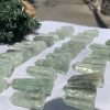 Trụ đá Green Quartz – Prasiolite Point | Đá thanh tẩy , tarot | CADA DECOR