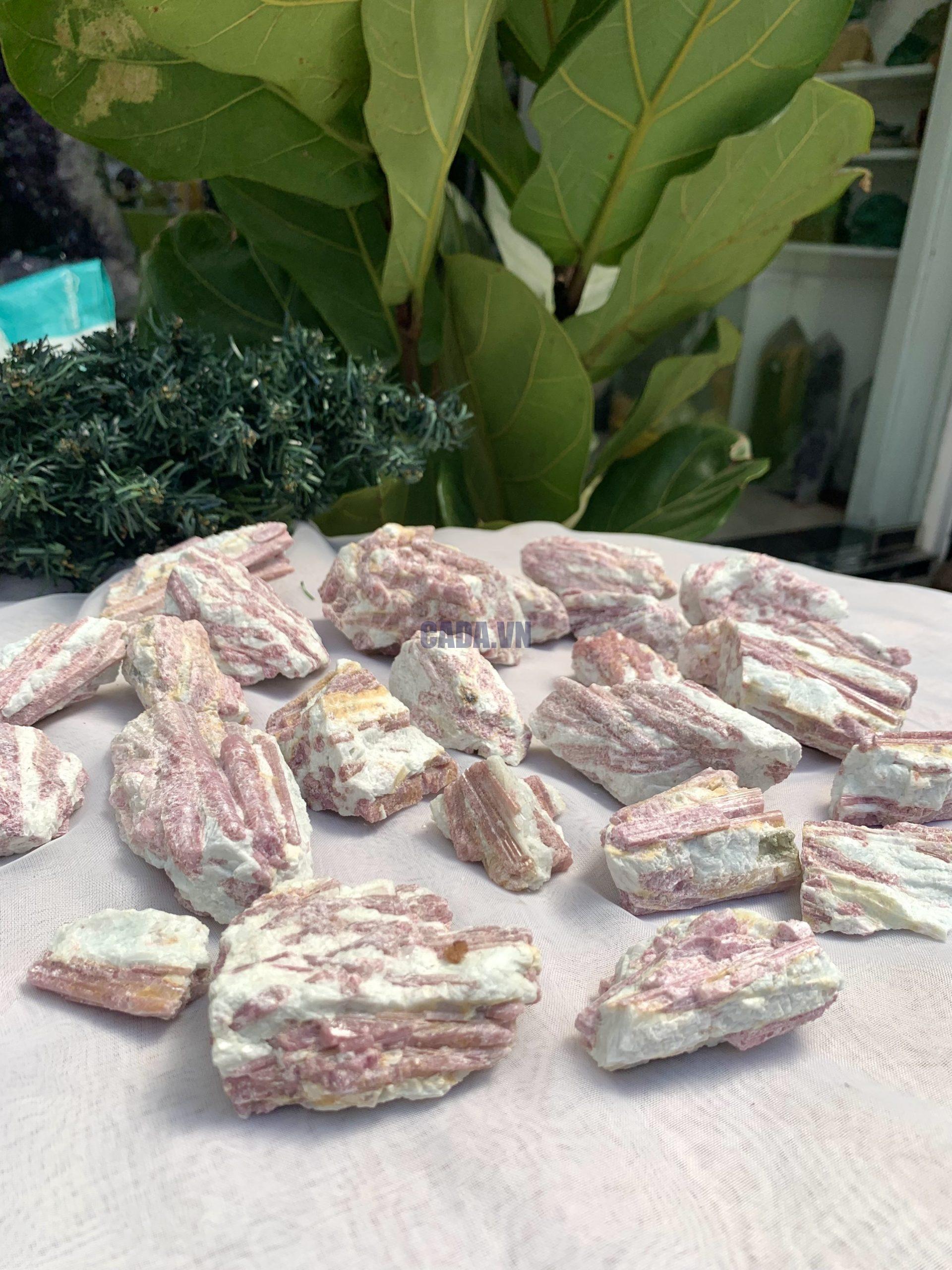 Pink Tourmaline Raw - Đá thô tourmaline hồng | Đá thanh tẩy , tarot | CADA DECOR