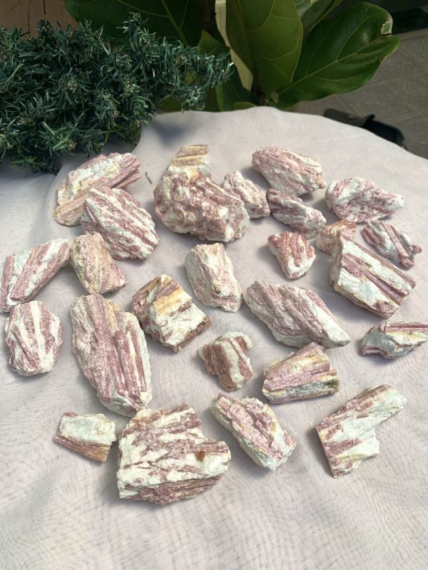 Pink Tourmaline Raw - Đá thô tourmaline hồng | Đá thanh tẩy , tarot | CADA DECOR