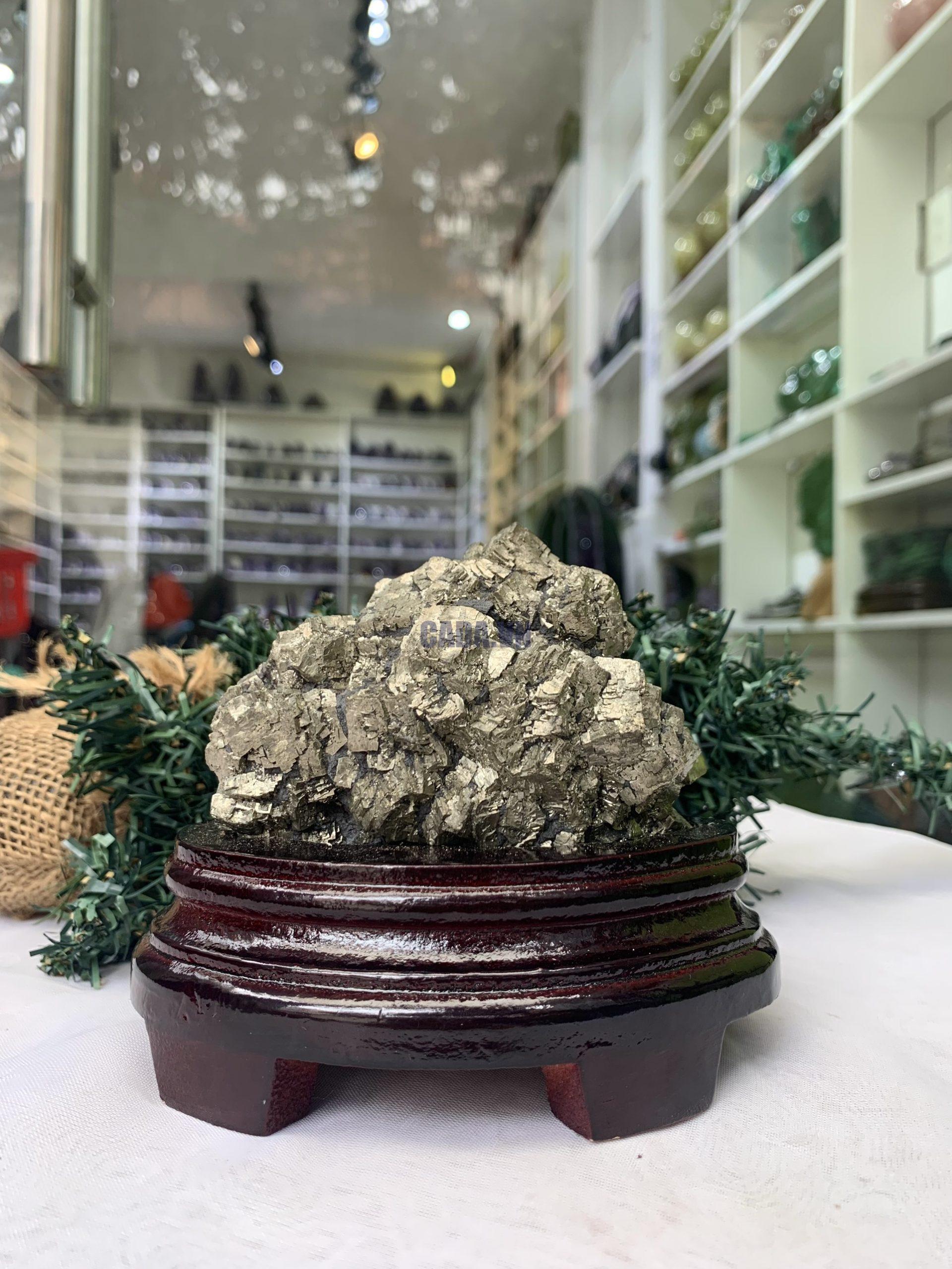 ĐÁ VÀNG GĂM – Pyrite, KT: C10,5xN9,5 CM (VG55), 0,895 KG