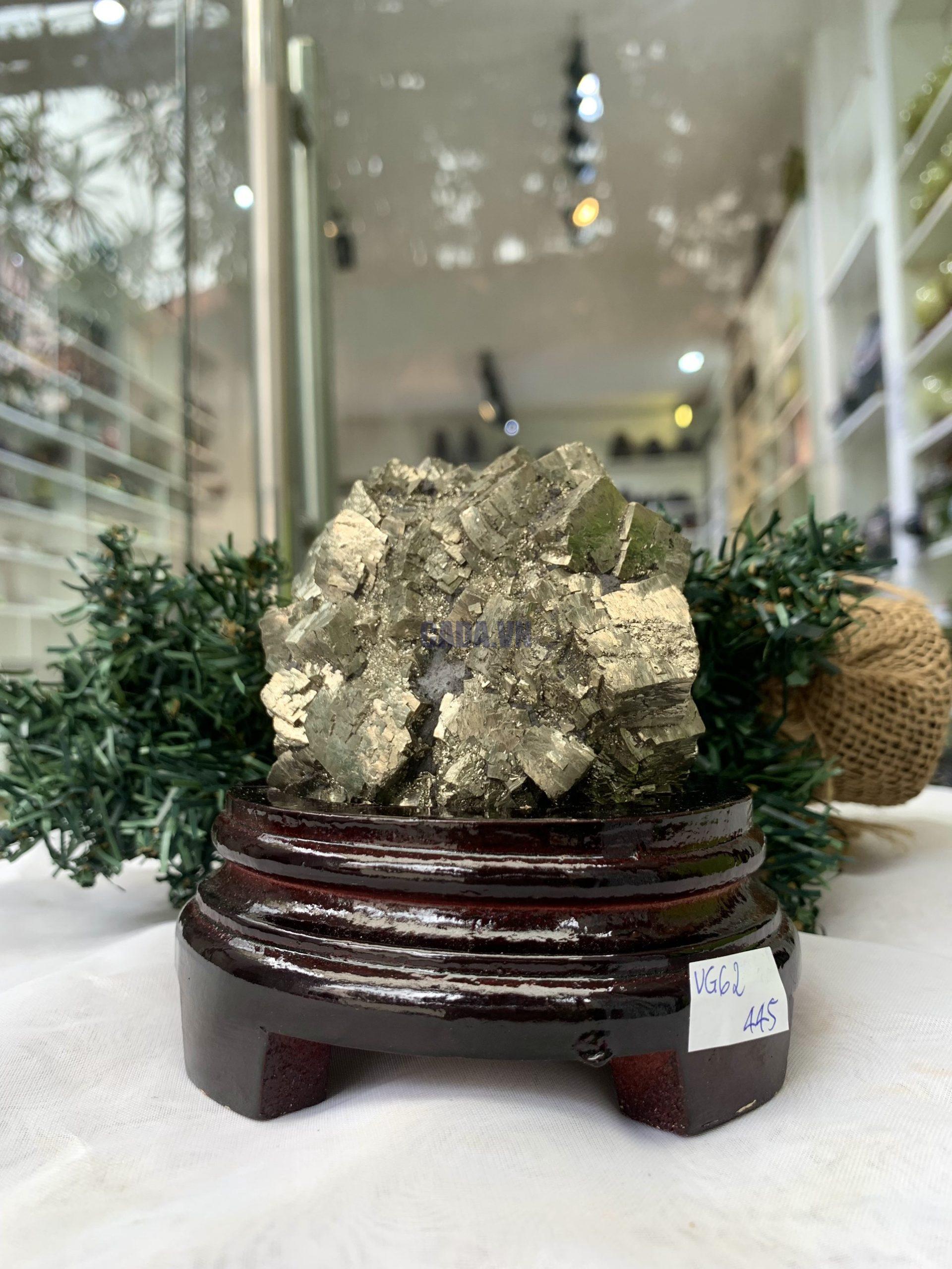 ĐÁ VÀNG GĂM – Pyrite, KT: C11xN8,5 CM (VG62), 0,890 KG 