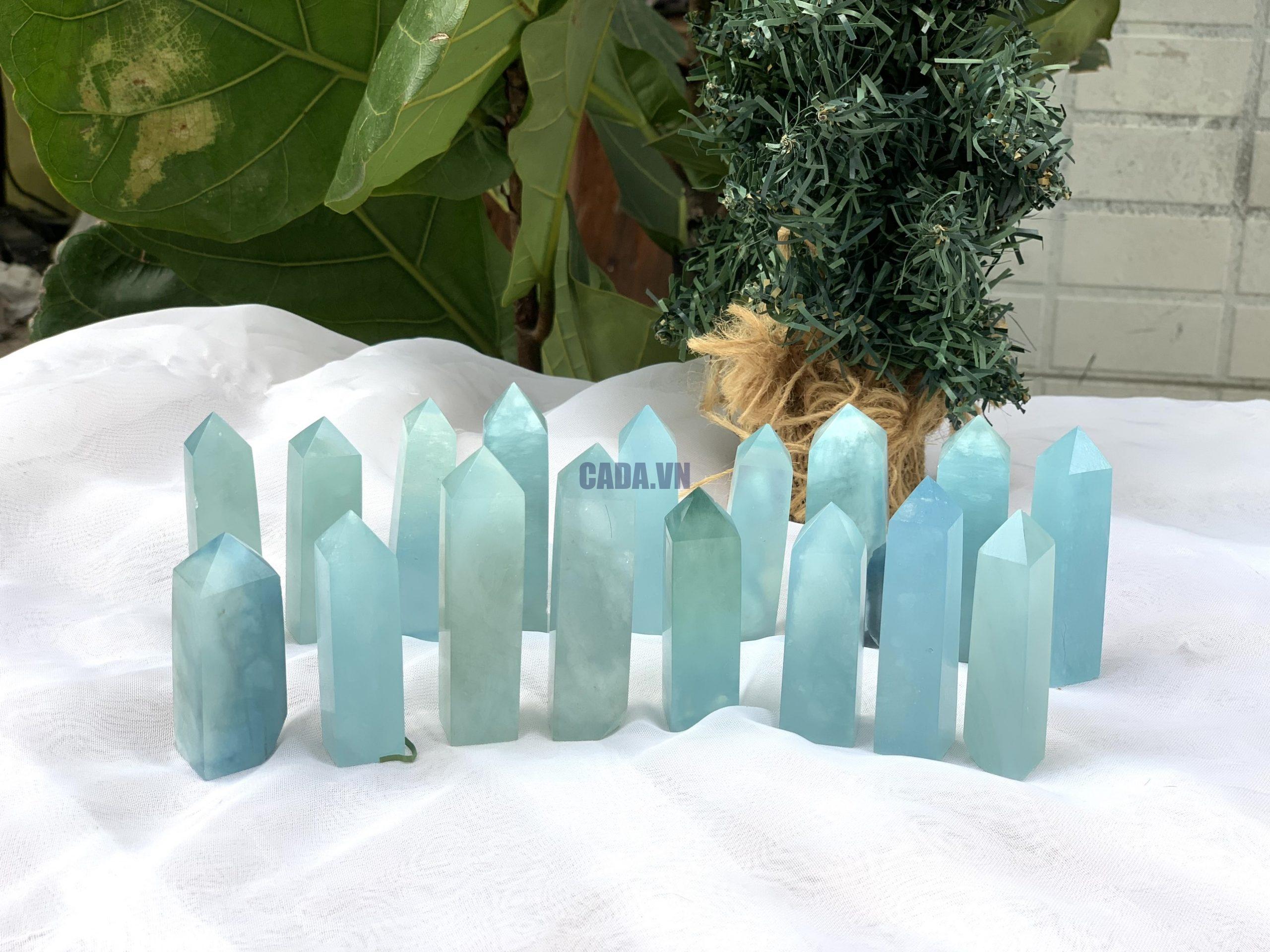 Trụ đá Aquamarine - Aquamarine Point - Đá sưu tầm, thanh tẩy, tarot | CADA.VN