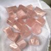 Freeform Rose Quartz – Thạch anh hồng nhiều dáng – Đá sưu tầm, thanh tẩy, tarot | CADA.VN