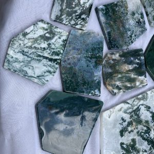 Moss Agate Slide -Băng ngọc thủy tảo / Mã não rêu dạng miếng, - Đá sưu tầm, thanh tẩy, tarot | CADA.VN