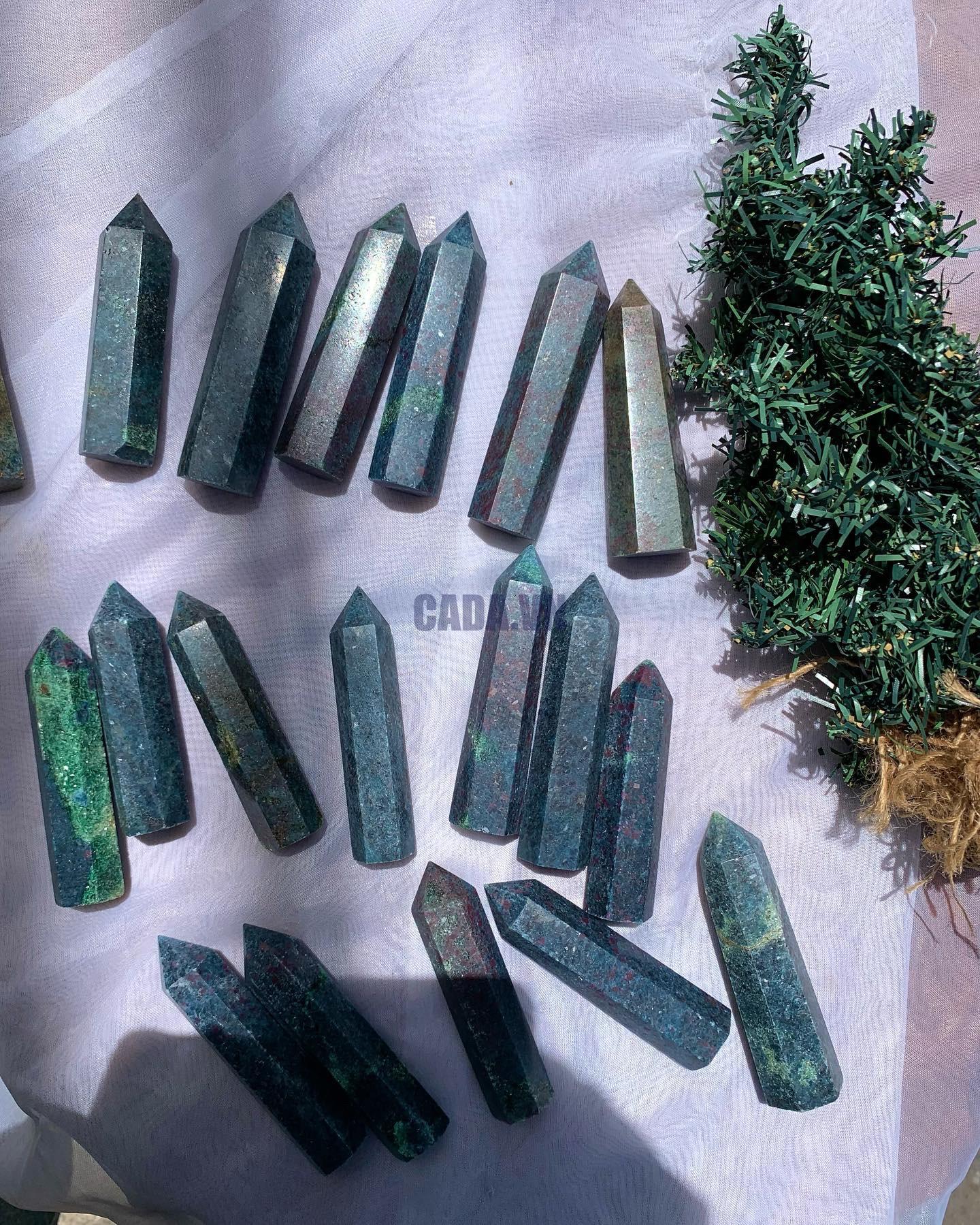 Ruby in Fuchsite |Trụ đá ruby | Đá thanh tẩy, đá sưu tầm, đá tarot | CADAVN