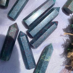 Ruby in Fuchsite |Trụ đá ruby | Đá thanh tẩy, đá sưu tầm, đá tarot | CADAVN