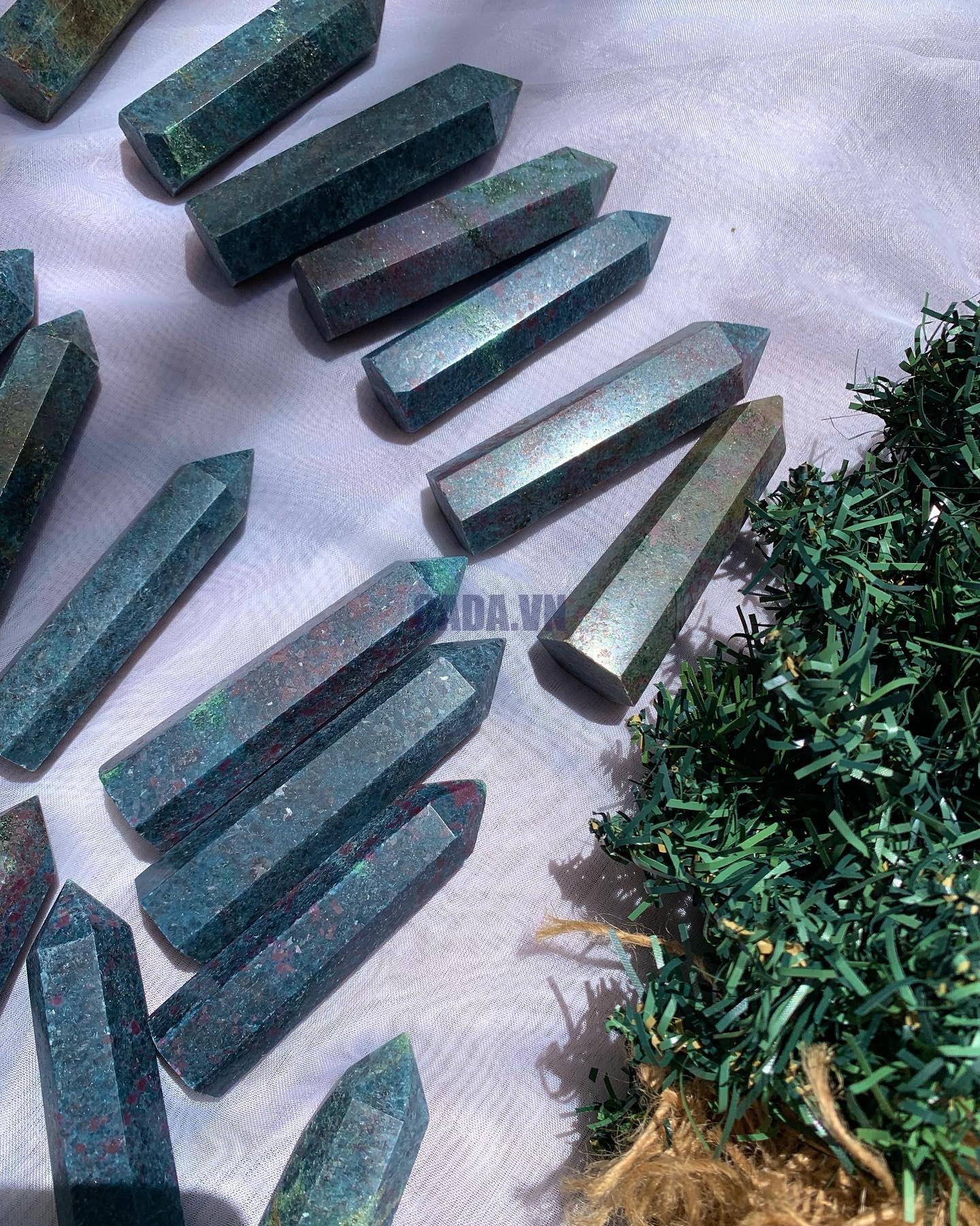 Ruby in Fuchsite |Trụ đá ruby | Đá thanh tẩy, đá sưu tầm, đá tarot | CADAVN