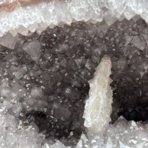 Túi Tiền - Ổ Tụ Tài Thạch Anh Tím - Amethyst (TTA04), KT: 36x17x28 CM, KL : 15.97kg