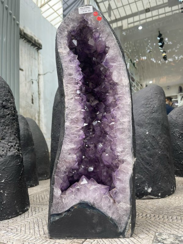 Hốc Thạch Anh Tím – Amethyst Geode (T139), KT: 52x 27,5 CM, KL : 27,3kg