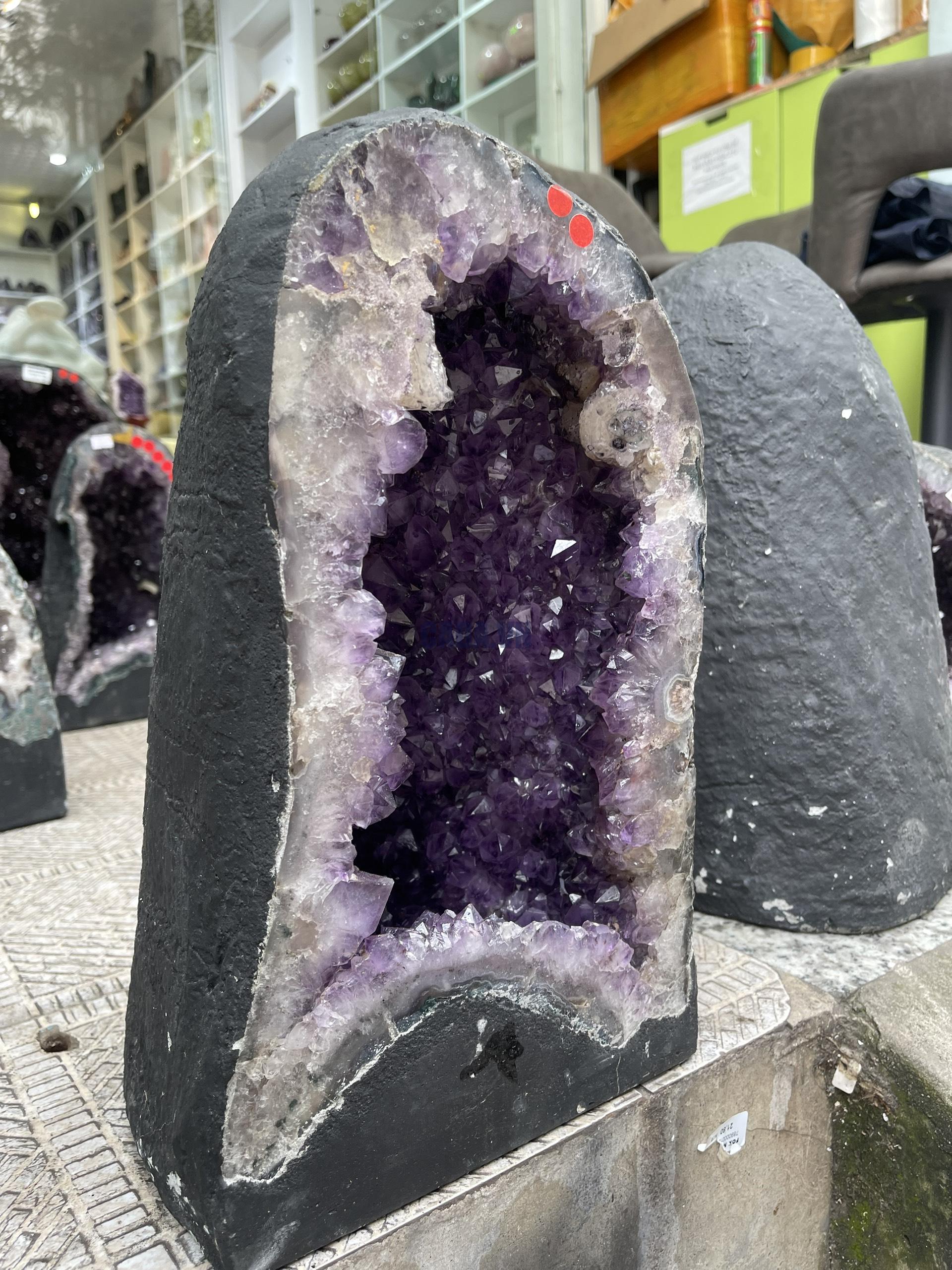 Hốc Thạch Anh Tím - Amethyst Geode (T147), KT: 36.5 x 22 CM, KL : 21.8kg