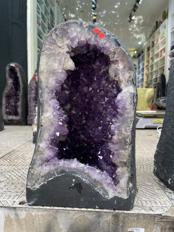 Hốc Thạch Anh Tím - Amethyst Geode (T147), KT: 36.5 x 22 CM, KL : 21.8kg