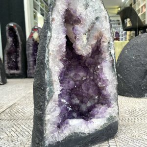 Hốc Thạch Anh Tím – Amethyst Geode (T144), KT: 38.5x 21CM, KL : 13.5kg