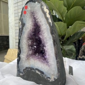 Hốc Thạch Anh Tím - Amethyst Geode (T150), KT: 29 x 19 CM, KL : 8.84kg