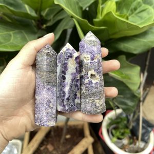 Trụ đá Sphalerite - Sphalerite Point | Trụ đá thanh tẩy, Tarot, Healing, sưu tầm