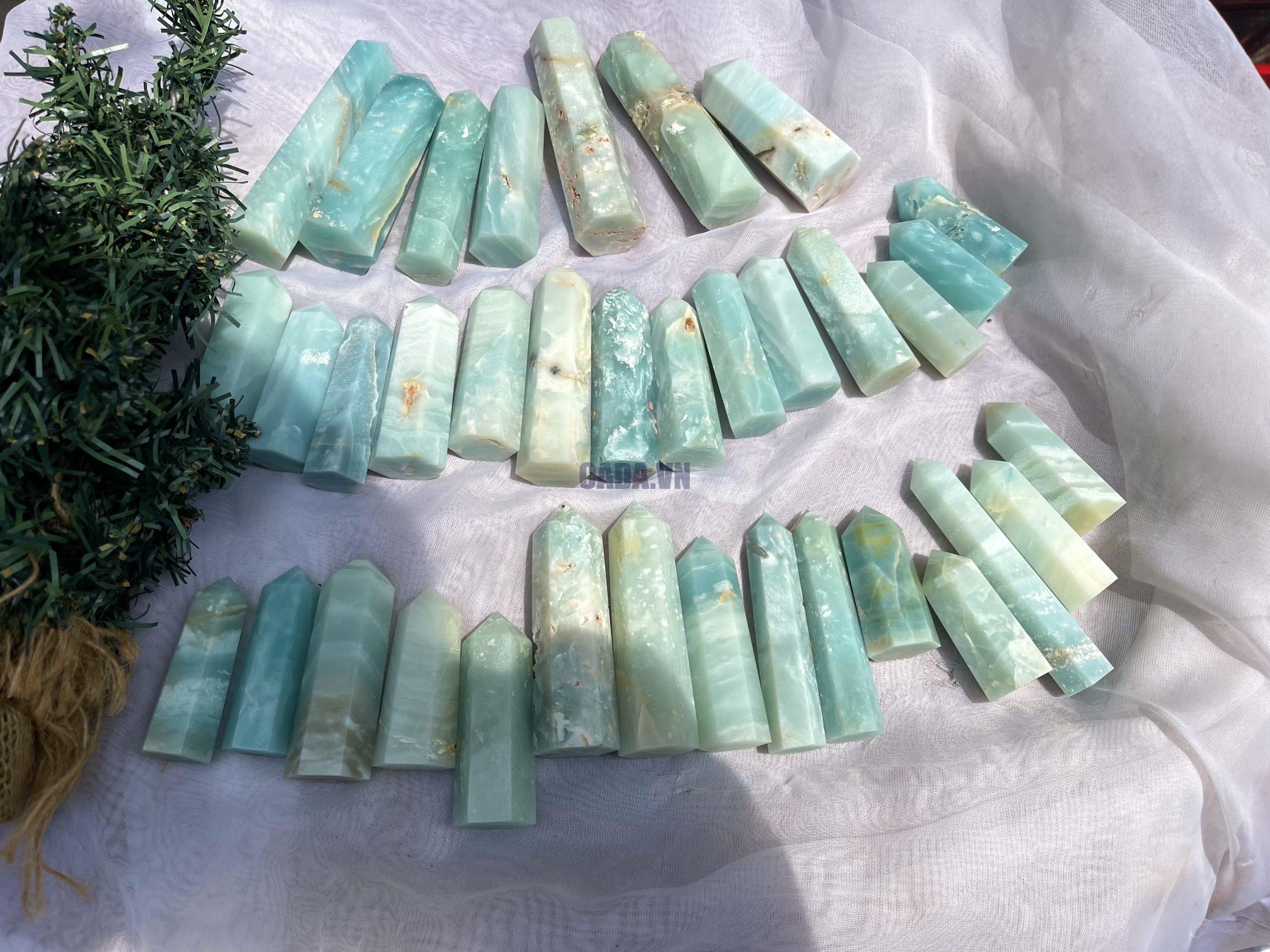 Trụ đá Sky Blue Amazonite | Trụ đá thanh tẩy, Tarot, Healing, sưu tầm