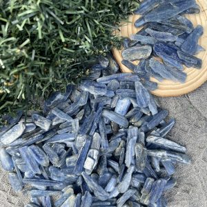 Que thô màu xanh Kyanite | Blue Kyanite| Đá trang trí, sưu tầm, healing | CADA DECOR
