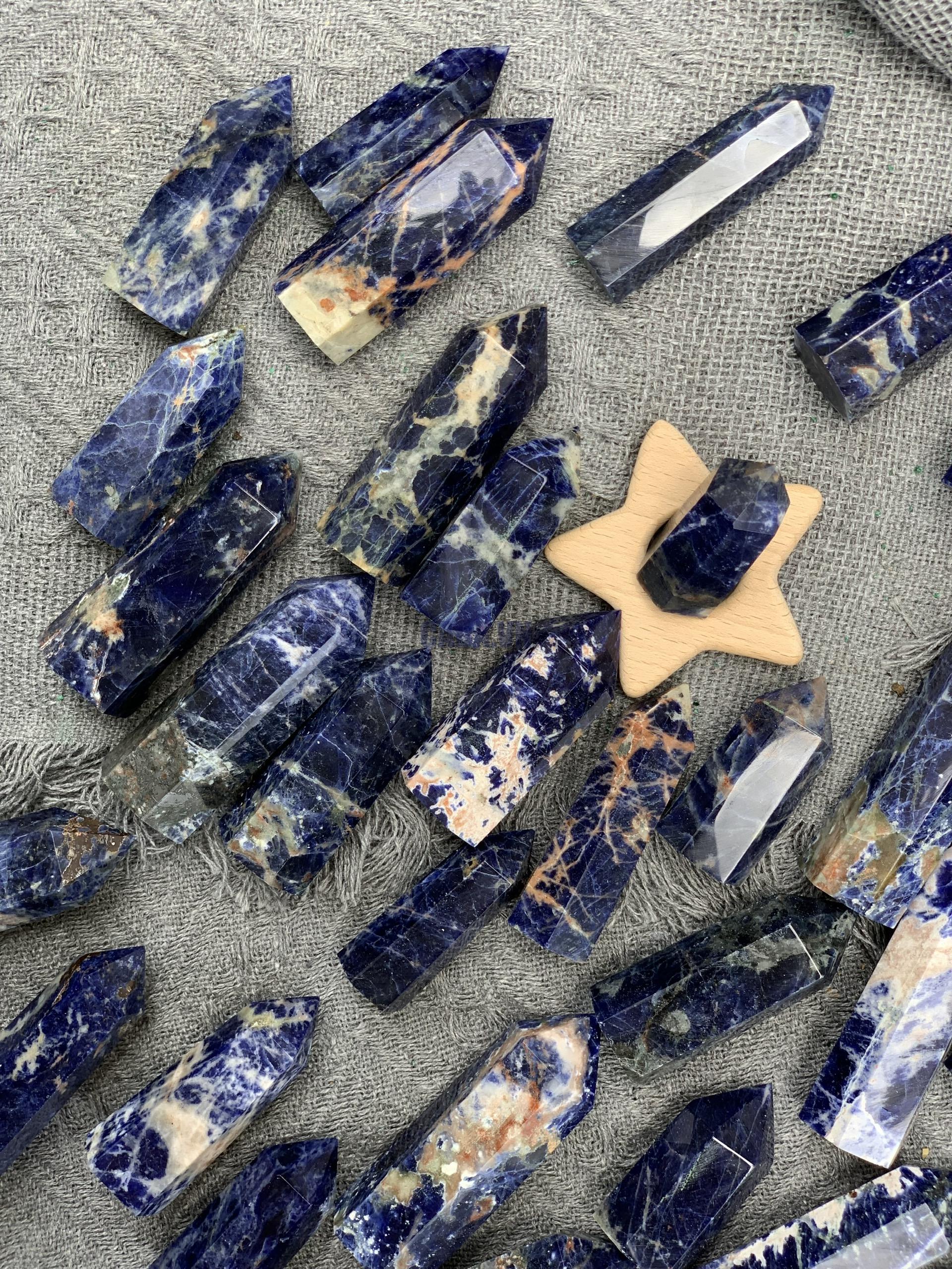 Trụ đá Sodalite | Sodalite point | Đá trang trí, sưu tầm, healing | CADA DECOR