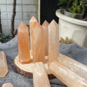 Trụ Orange Selenite| Đá trang trí, sưu tầm, healing | CADA DECOR