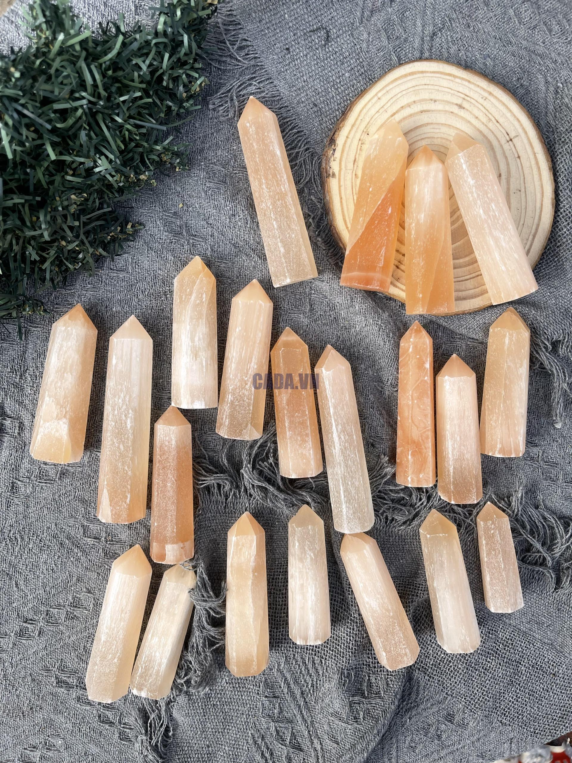 Trụ Orange Selenite| Đá trang trí, sưu tầm, healing | CADA DECOR