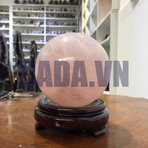 Bi cầu Thạch Anh Hồng – Rose Quartz Sphere (BH159), ĐK: 10,83 CM, KL: 1,795 KG