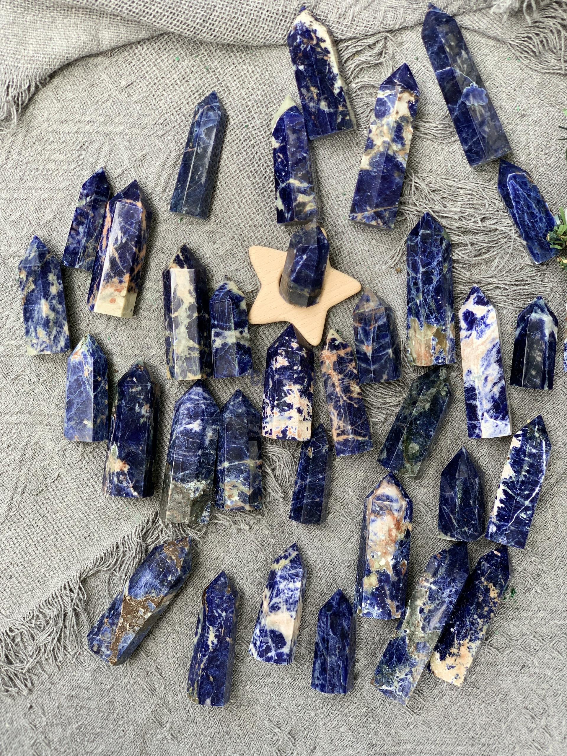 Trụ đá Sodalite | Sodalite point | Đá trang trí, sưu tầm, healing | CADA DECOR