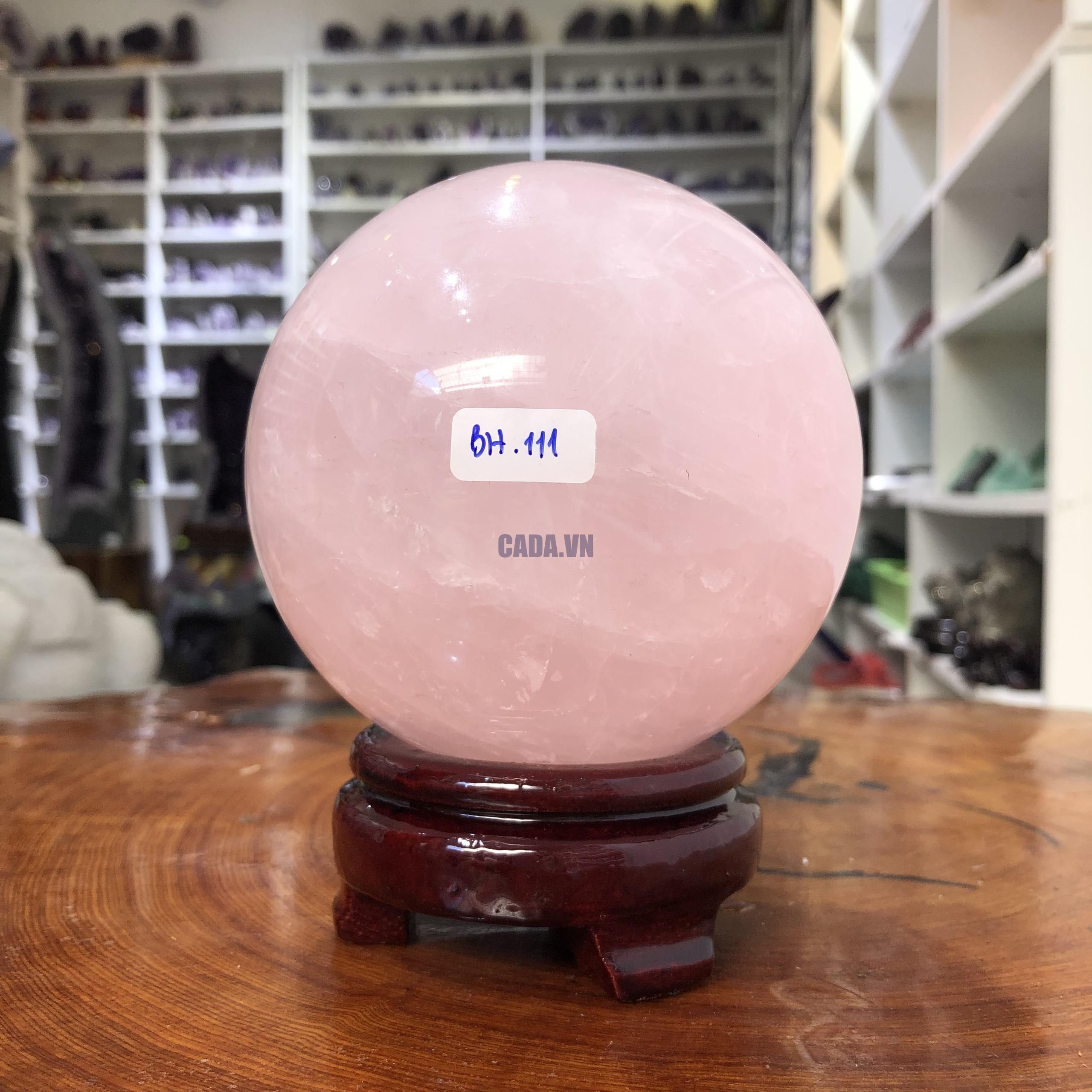 Bi cầu Thạch Anh Hồng – Rose Quartz Sphere (BH111), ĐK: 34 CM, KL: 1,72KG