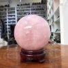 Bi cầu Thạch Anh Hồng – Rose Quartz Sphere (BH148), ĐK: 10,83 CM, KL: 1,685 KG