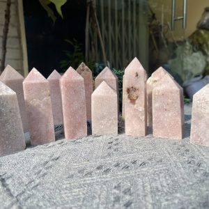 Trụ đá thạch anh tím hồng | Pink amethyst point | Đá trang trí, sưu tầm, healing | CADA DECOR
