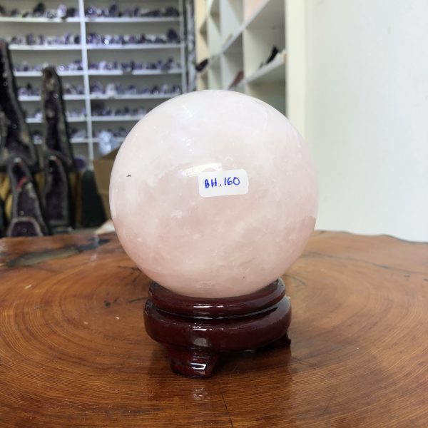Bi cầu Thạch Anh Hồng – Rose Quartz Sphere (BH160), ĐK: 10,51CM, KL: 1,545 KG